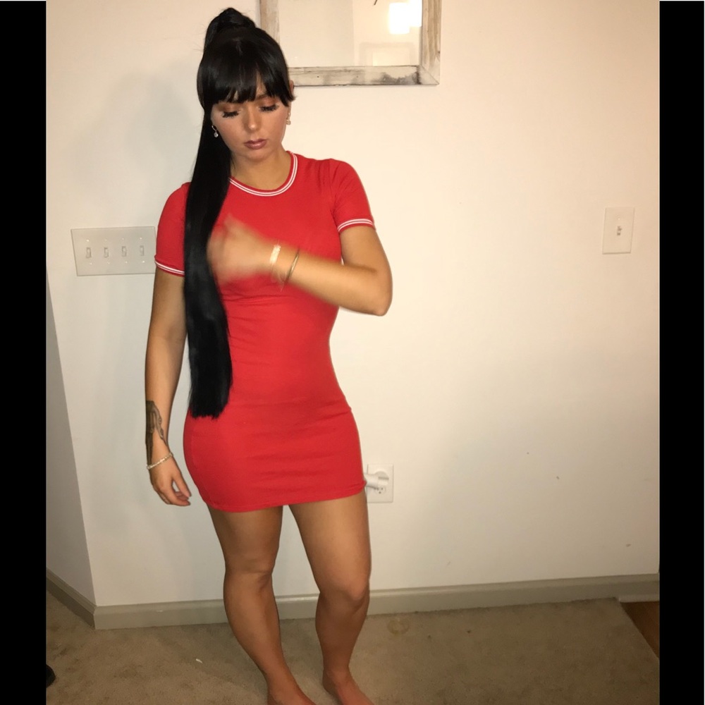 Red- mini T shirt dress